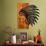 Wallity Apachi Escultura de pared de madera y metal Nogal y negro